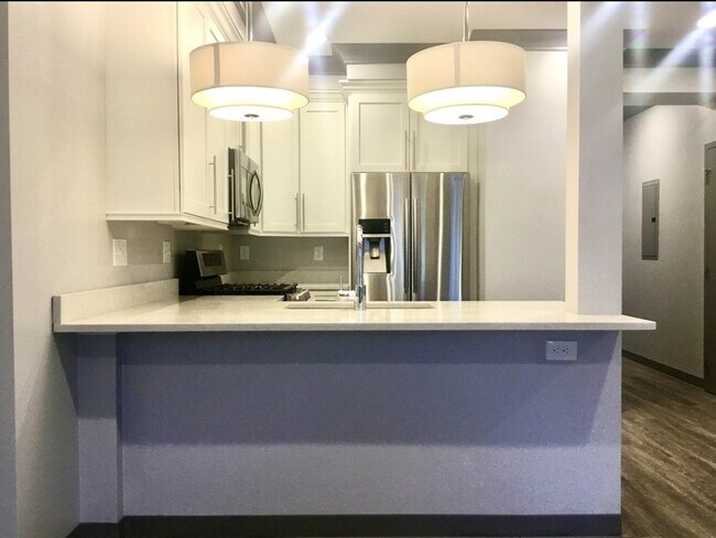 Building Photo - 18 Preble St