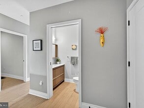 Building Photo - 900 11th St SE