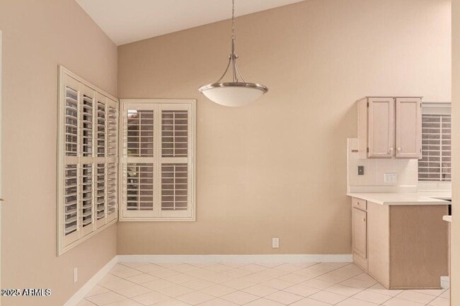 Building Photo - 9136 W Sequoia Dr
