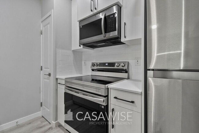 Photo du bâtiment - 3270 Dallas Schmidt Dr NW