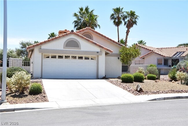 Building Photo - 701 Inglenook Dr