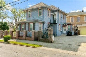 Building Photo - 2313 E Broad St