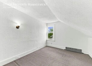 Building Photo - 317 Davis Ave