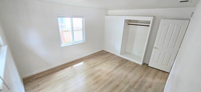 Foto del edificio - 4517 53rd St