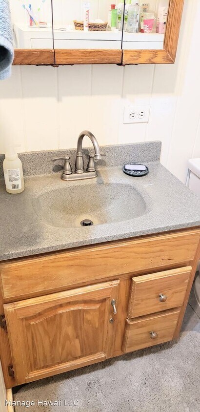 Foto principal - 3 br, 1 bath House - 2404 Kanealii Avenue