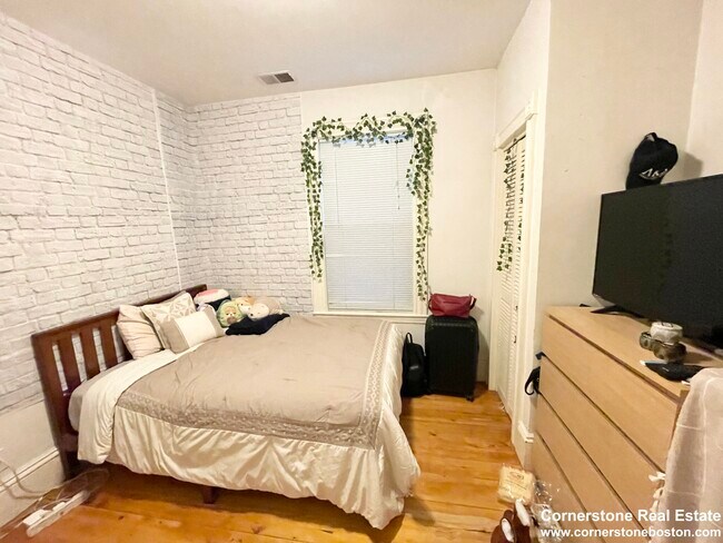 Foto del edificio - 11 Sachem St