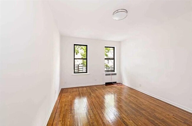 Foto del edificio - 2965 Decatur Ave