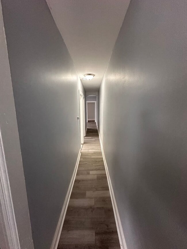 Photo - 1902 S 65th St Apartment