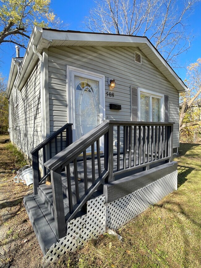 Foto del edificio - 508 Bloomfield Ave