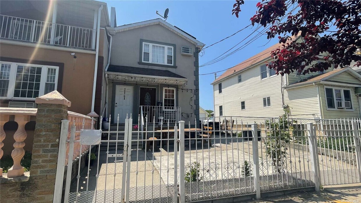 13104 140th St, Queens, NY 11436 House Rental in Queens, NY