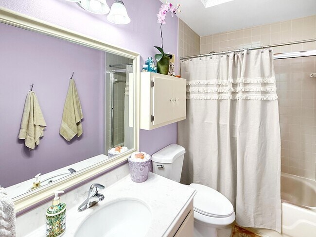 Foto del edificio - 3358 Perimeter Dr