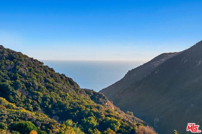 Foto del edificio - 1798 Palisades Dr