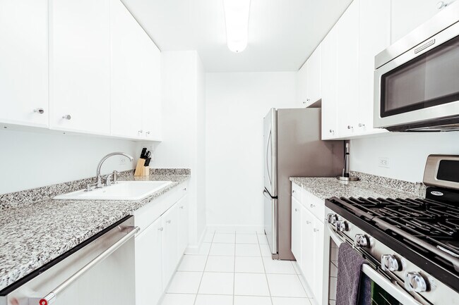 Foto del edificio - 18700 NW Rock Creek Cir