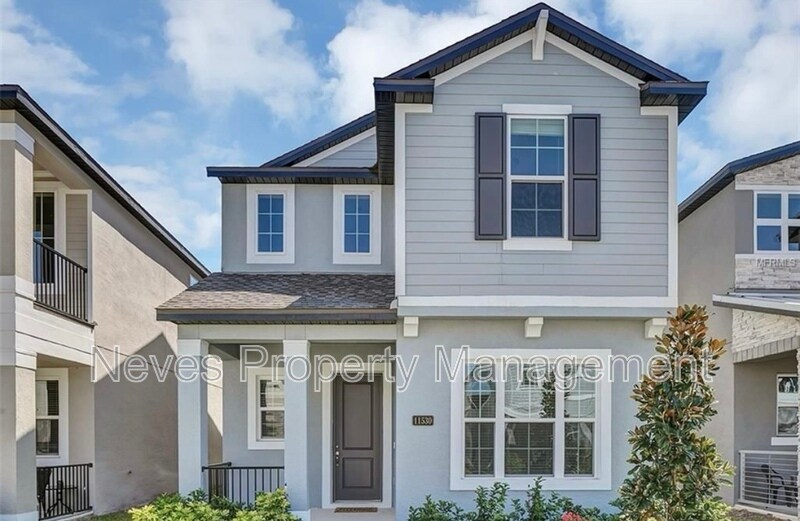 Foto principal - 11530 Charnock Dr