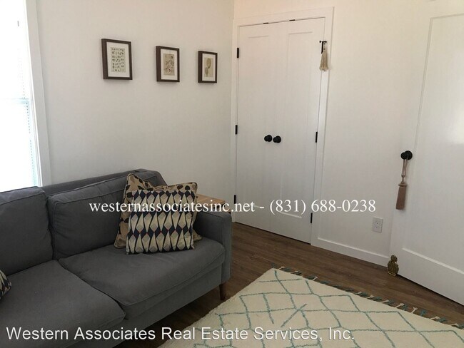 Foto del edificio - 2 br, 1 bath House - 335 Hillcrest Dr.