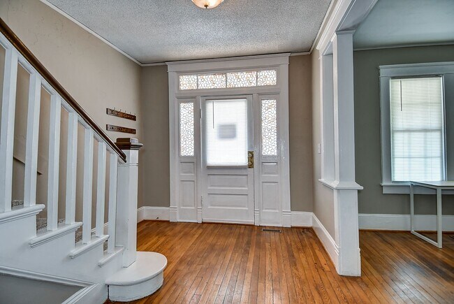 Foto del edificio - FOR RENT  - NORFOLK / ODU AREA