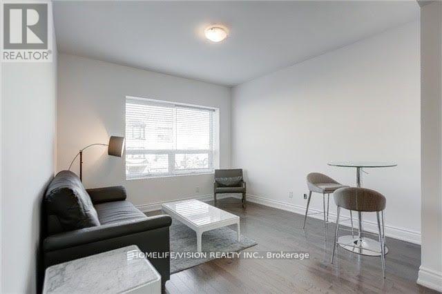 Building Photo - 683-683 Danforth Ave