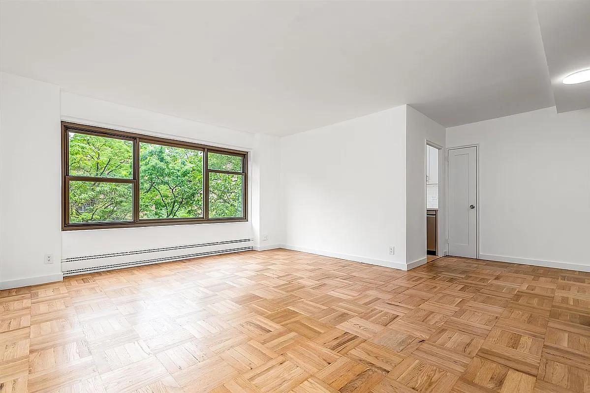 Foto principal - 33-34 Crescent St