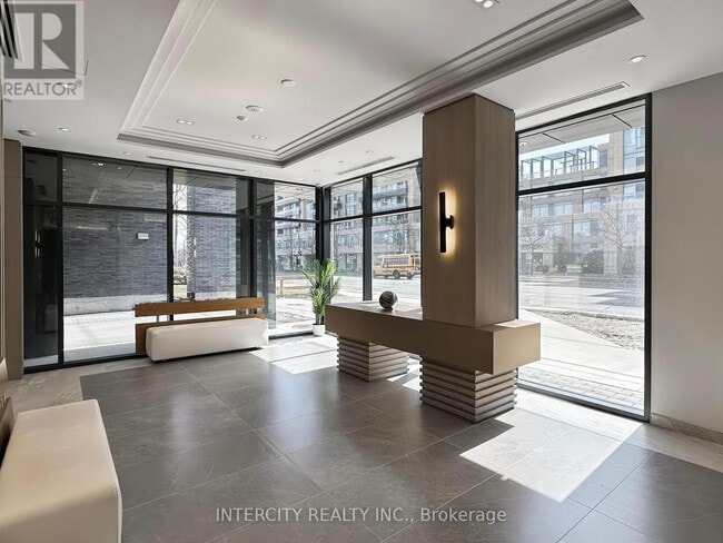 Building Photo - 700 Sheppard Ave W