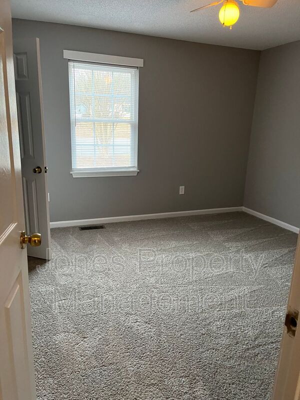 120 Aaron Pl NW, Concord, NC 28027 Townhome Rentals in Concord NC