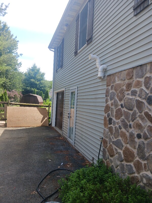 Foto del edificio - 801 Pinetree Way