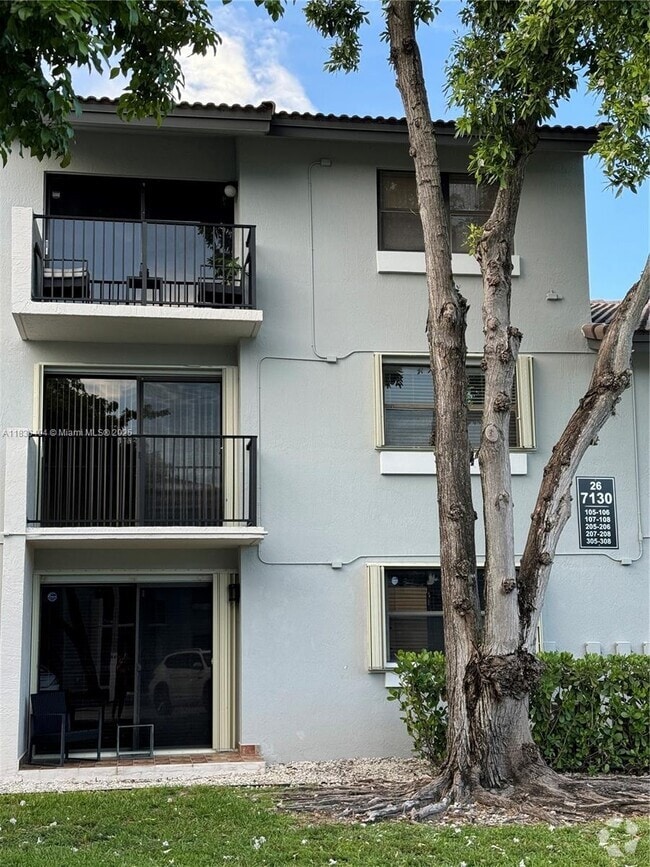 Building Photo - 7130 NW 179th St