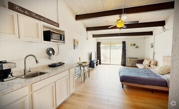 Building Photo - La Provence Studios
