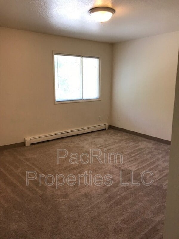 Foto del edificio - 5439 E 32nd Ave