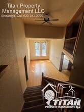 Building Photo - 207 E Irving Ave