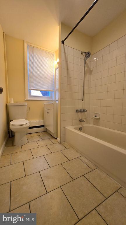 Foto del edificio - 2350 E Cumberland St