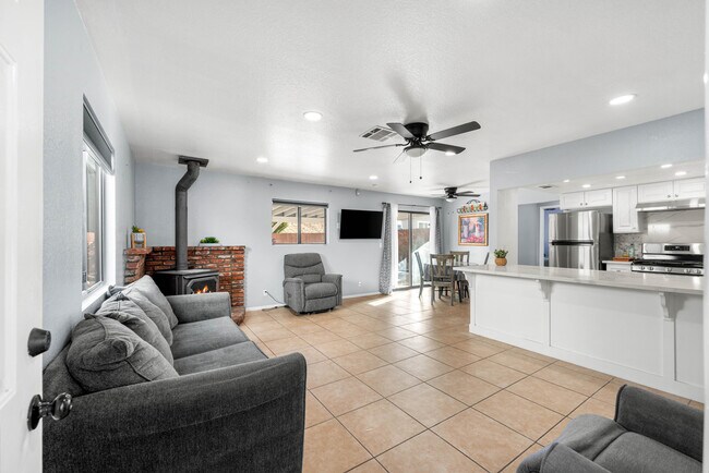 Foto del edificio - 14334 Alderwood Rd