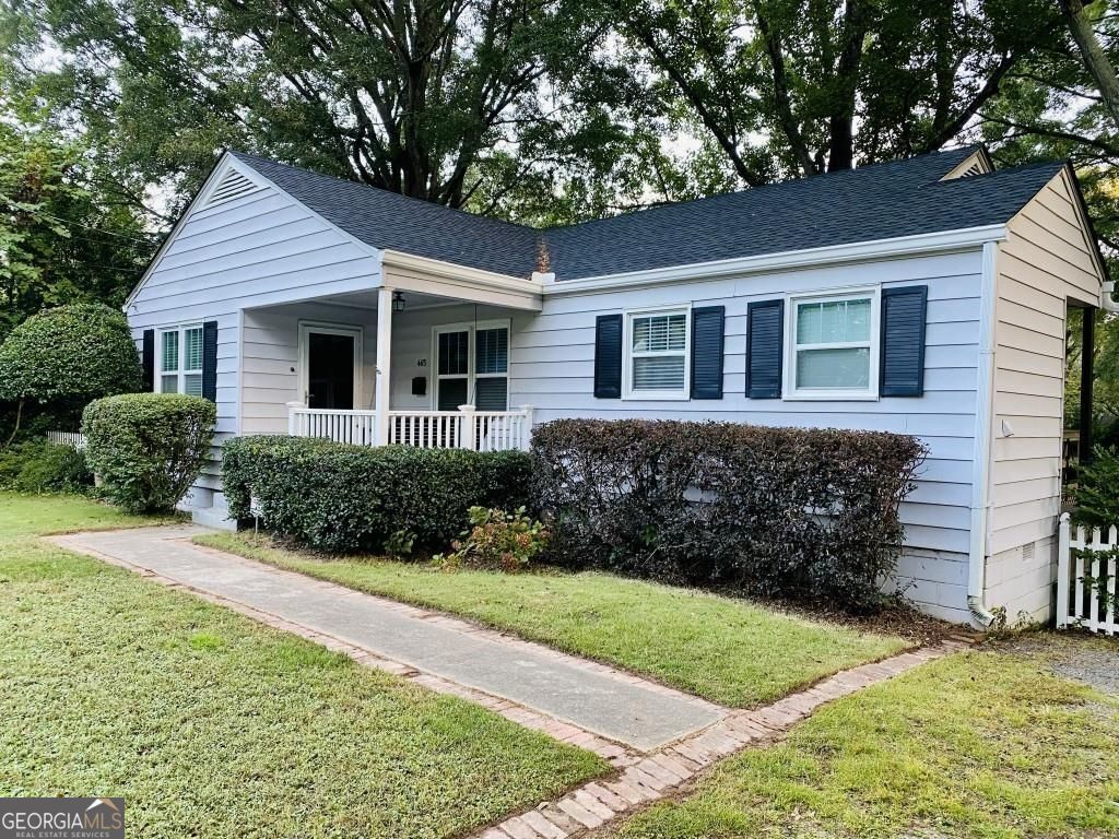 Foto principal - 465 Hyde Dr NE