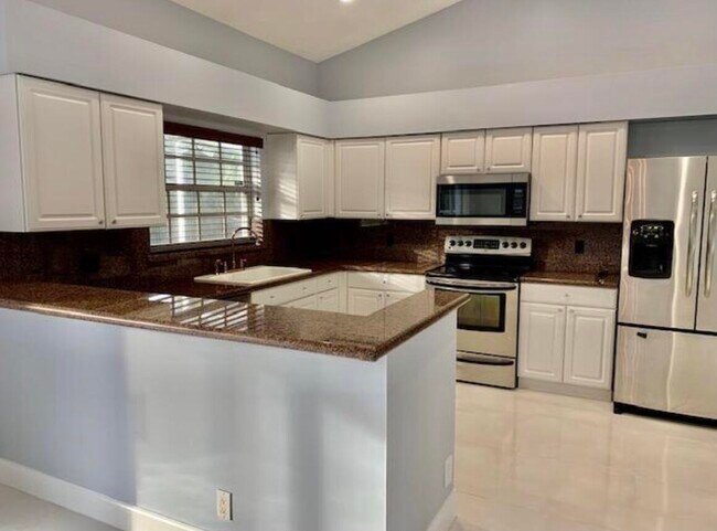 Foto del edificio - 1103 Lake Breeze Dr