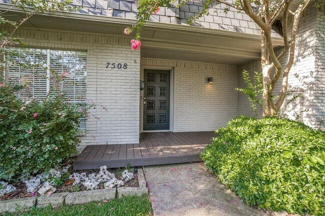 Building Photo - 7508 Wellcrest Dr