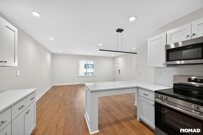 Building Photo - 1309 Hudson Ave