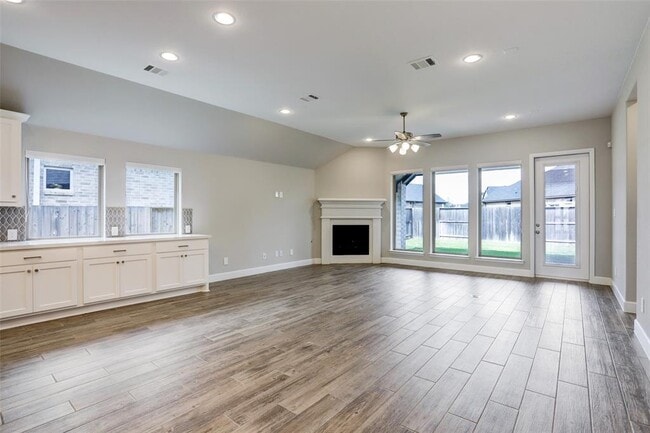 Building Photo - 2818 Tanager Trace