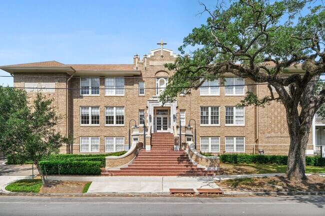 Foto del edificio - 1215 Louisiana Ave