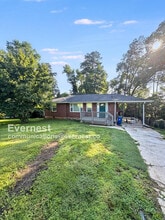 Building Photo - 2722 Harrington Dr
