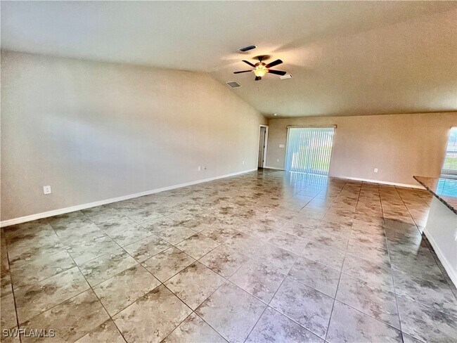 Foto del edificio - 4222 NW 25th Terrace