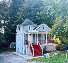 Building Photo - 56 Glenwood Ave