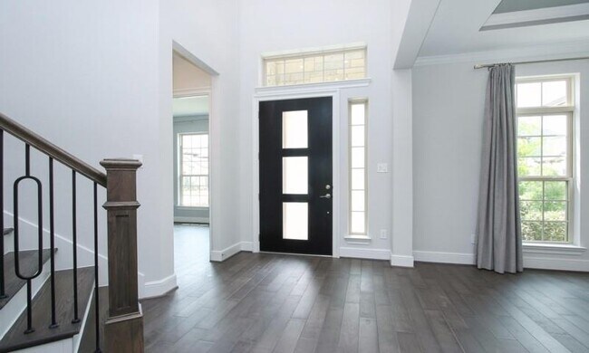 Foto del edificio - 6310 Felled Timber Springs Ln