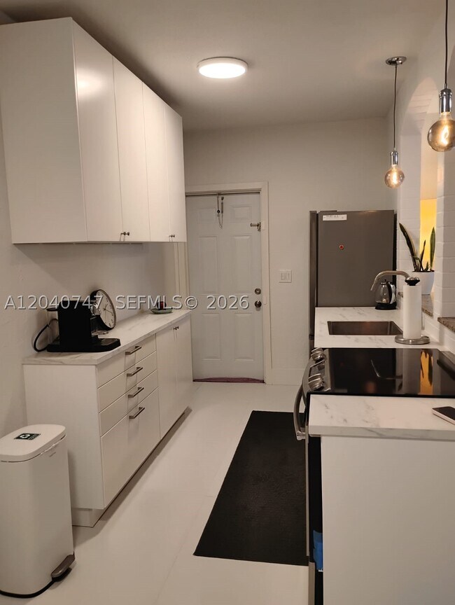Foto del edificio - 2200 S Ocean Dr