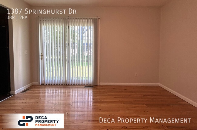 Building Photo - 1387 Springhurst Dr