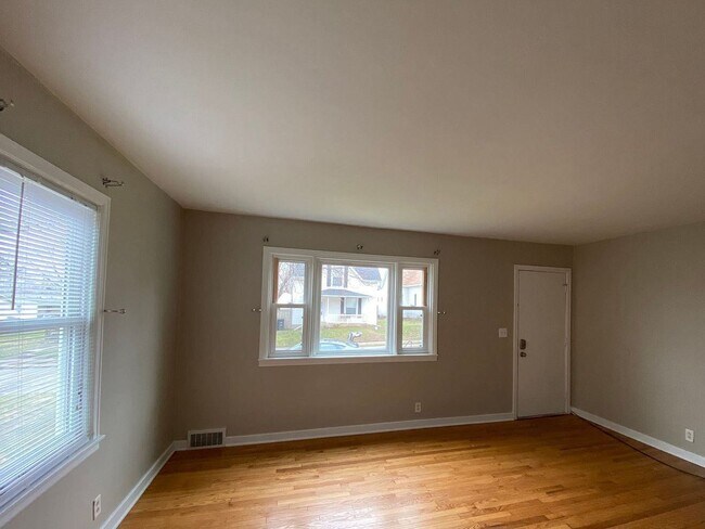 Foto del edificio - Two Bedroom House