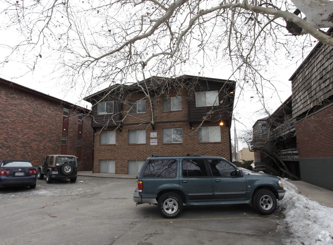 Building Photo - 1315 F St