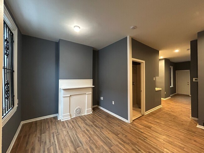 Foto del edificio - 2221 N Chadwick St