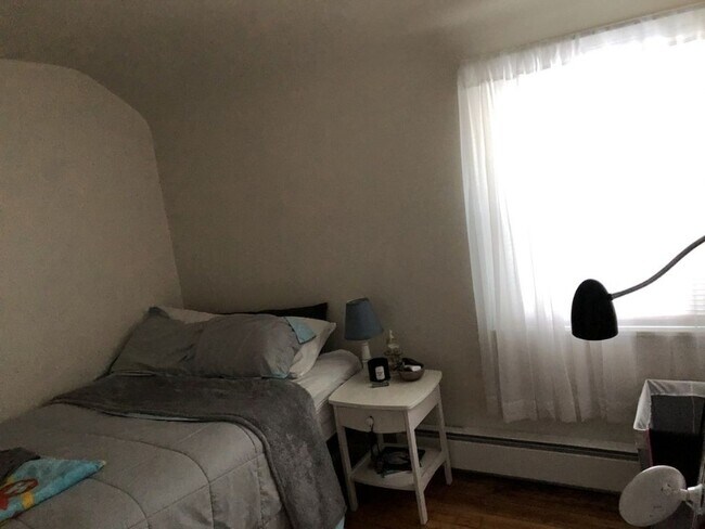 Foto del edificio - 46 Buckwalter Rd