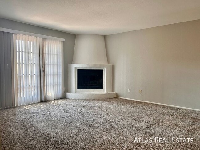 Foto del edificio - 15402 N 28th St