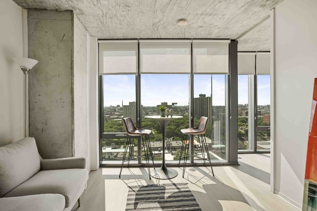 Photo - 2101 S Wabash Ave Apartment
