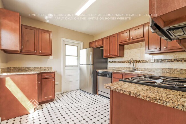 Foto del edificio - 7020 Aspen Ave